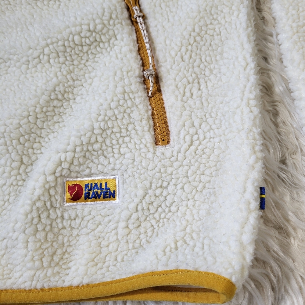 Fjallraven Vardag Pile Fleece Jacket - Picture 7 of 15